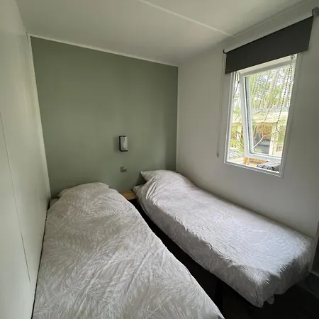 Mobilhome Dans Les Pins - Les Oyats אתר קמפינג *